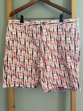 TALLIA White Pink and Purple Tie-Dye Flat Front Men's Shorts